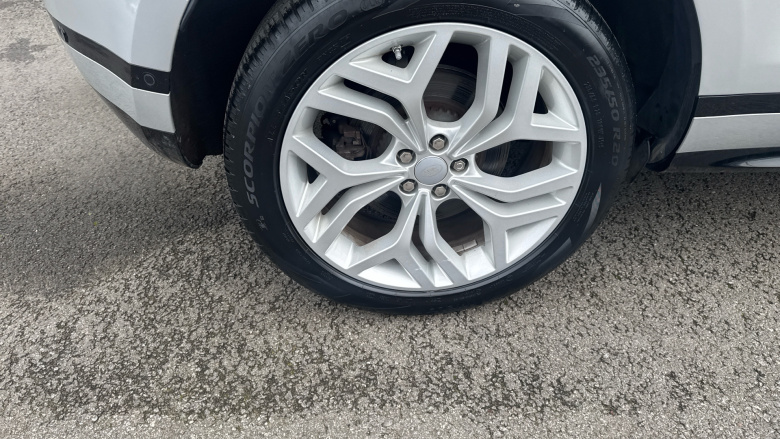 Land Rover Range Rover Evoque 1.5 P300e R-Dynamic SE 5dr Auto Hatchback